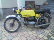 Jawa Mustang Golden Sport.jpeg